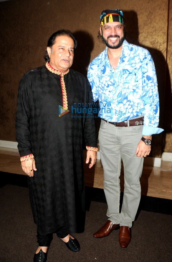 anup jalota celebrates his birthday this eid 24