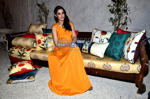 nargis unveils porticos new collection 7