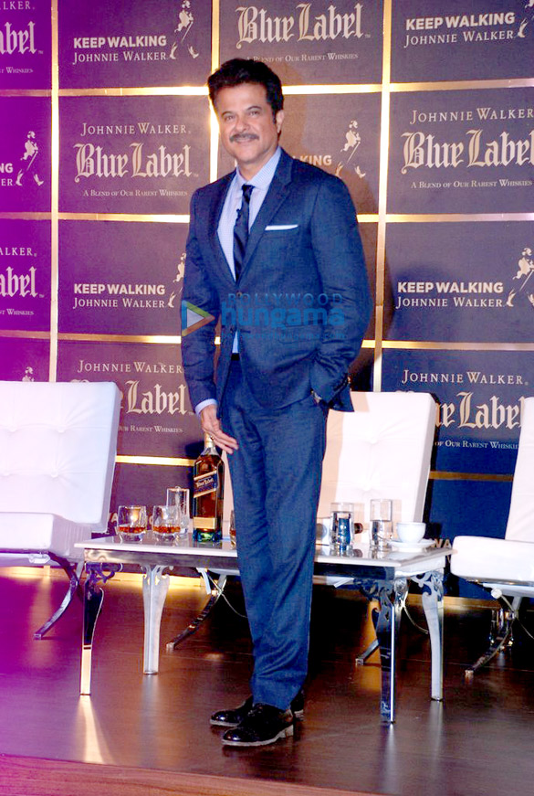anil irrfan chetan in conversation for johnnie walker blue label 9