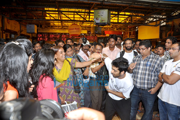 akhil kapur arjun meghe snapped teaching self defence to women at cst 5
