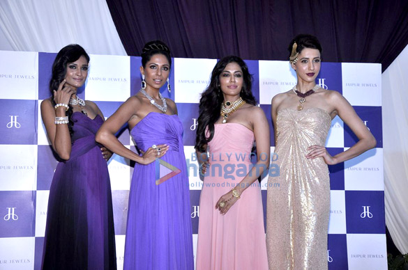 chitrangda singh graces the jaipur jewels store launch 6