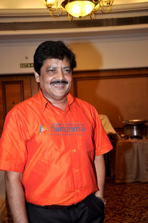 celebs grace the launch of the special indian national anthem 12