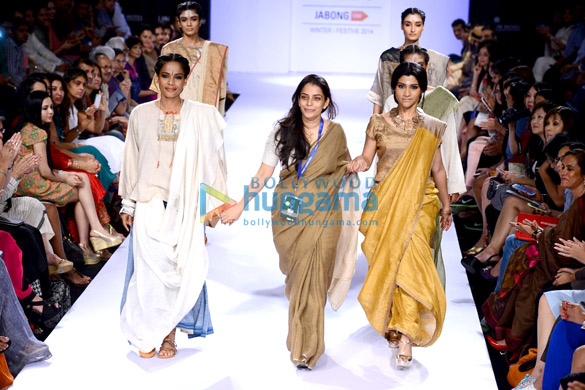 konkona sen sharma walks for anavila at lfw 2014 day 3 6