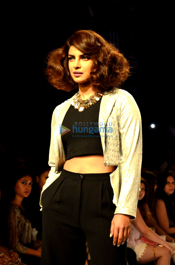 priyanka chopra walks for varun bahl at lfw 2014 day 5 4