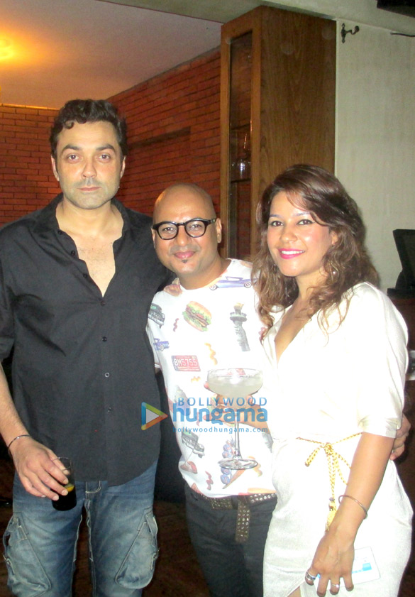 aalim hakims surprise birthday bash by wife shano 4