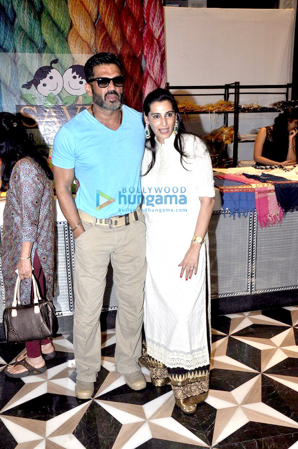 celebs grace charity event save the children india 14
