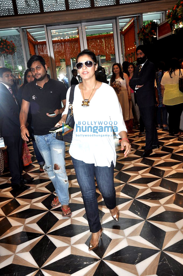 celebs grace charity event save the children india 10