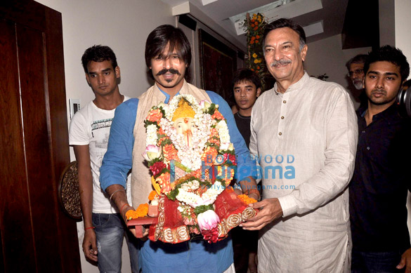 vivek oberoi his familys ganpati visarjan 4