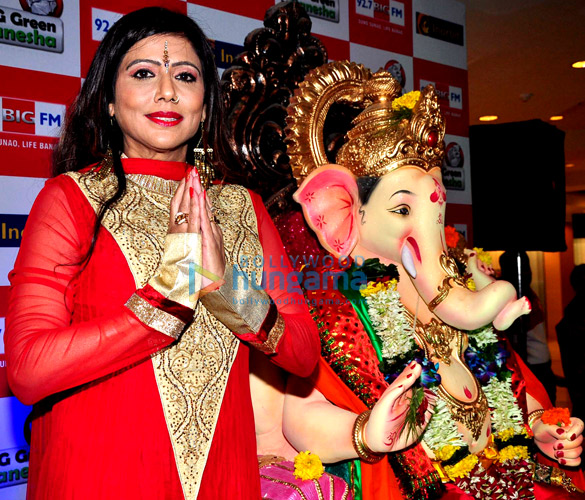 stars visit eco friendly big green ganesha at inorbit mall 11