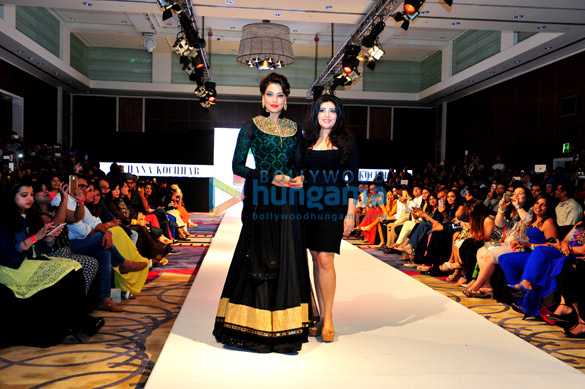 launch of apparel line muaak at the india fashion week dubai 4