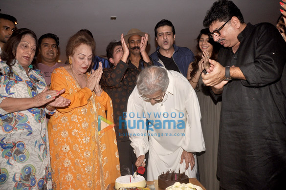 armaan kohli celebrates his father rajkumar kohlis 85th birthday 2