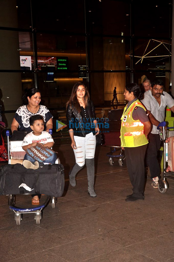 alia bhatt returns from shaandar london schedule 2