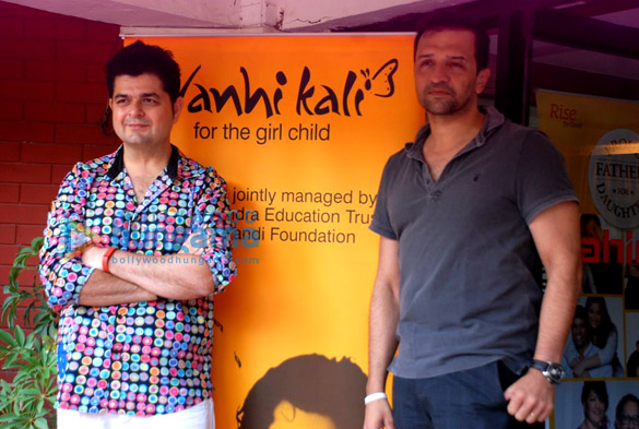 atul kasbekar and dabboo ratnani at nanhi kali event for mahindras 3