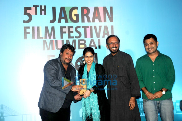 kangna ranaut ayushmann khurrana at 5th jagran film festival closing ceremony 17