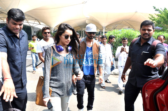 shraddha kapoor shahid kapoor dhanush snapped at the airport 8