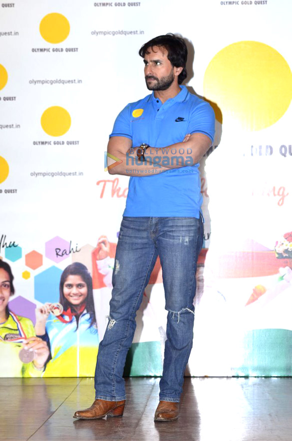 saif ali khan felicitates winners of asian games 6