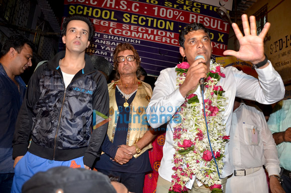 shakti kapoor and aamir ali malik support election candidate aslam shaikh 4