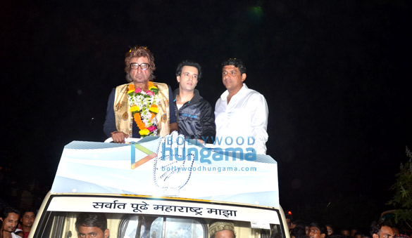 shakti kapoor and aamir ali malik support election candidate aslam shaikh 11