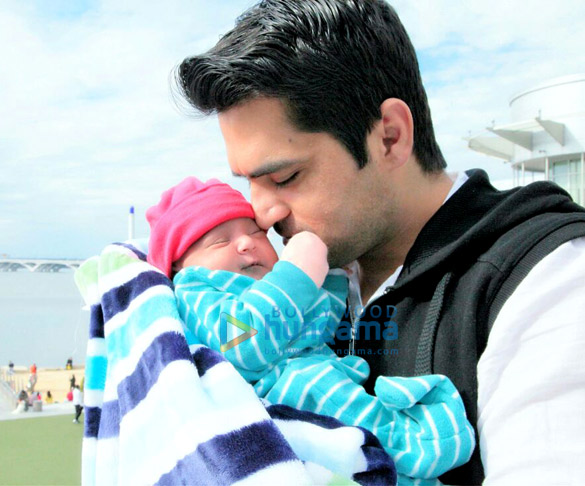 veena maliks son abrams day out 8