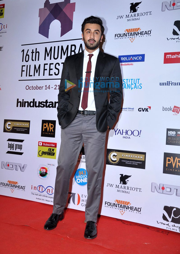 aishwarya rai bachchan ranbir kapoor deepika padukone akshay kumar grace opening ceremony of mami 2014 3