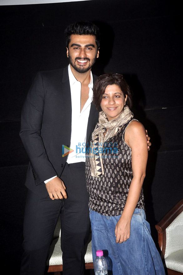 arjun kapoor zoya akhtar at 16th mumbai film festival day 8 6