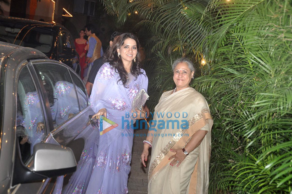 amitabh bachchan and family celebrate diwali in style 20