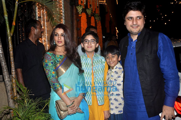 amitabh bachchan and family celebrate diwali in style 8