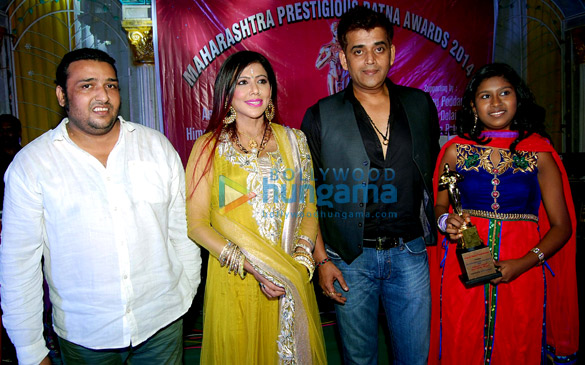 actors came for 4th maharashtra gaurav awards at malad 4