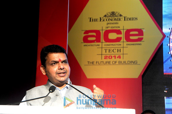 devendra fadnavis sussanne roshan inaugurate acetech 14 9