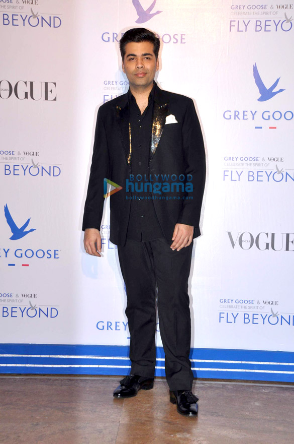 kareena kapoor khan hrithik roshan and others grace grey goose indias fly beyond awards 18