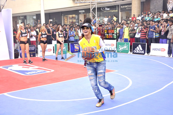neetu chandra slams dunked for nba jam 7