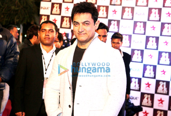 shah rukh khan salman khan aamir khan grace the 21 years of aap ki adalat celebration 3