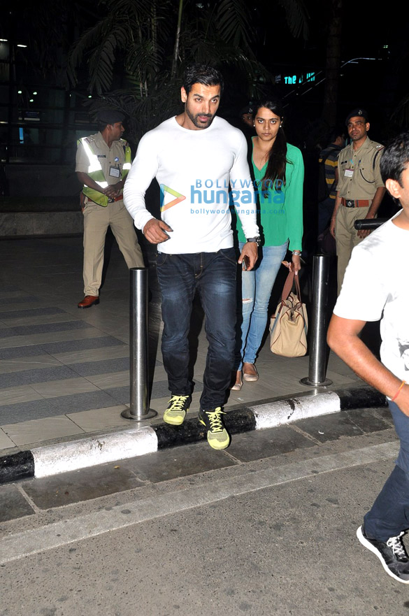 john abraham spotted at the airport 4
