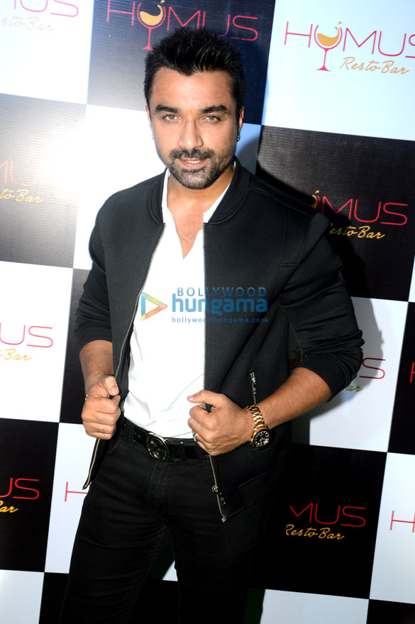 celebs grace the launch of saumya shettys resto bar hymus 6