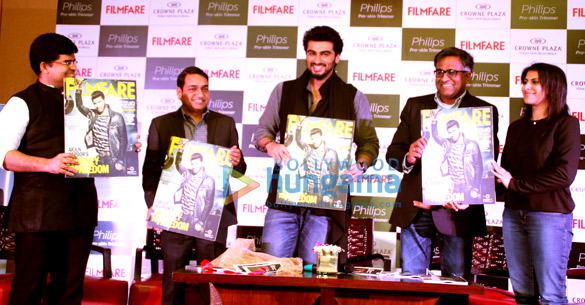 arjun kapoor launches the latest issue of filmfare magazine 2