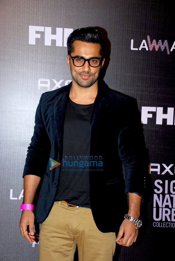 ranveer singh richa chadda at fhms bachelor of the year bash 25