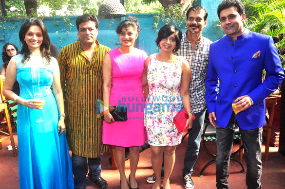 celebs grace joe rajan rochelles christmas brunch 8