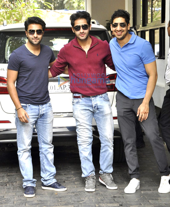 the kapoors snapped at christmas lunch get together 5