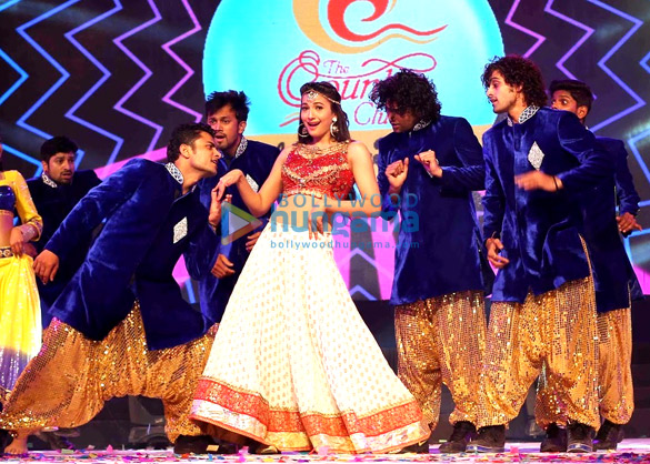gauahar khan performs for country club on new year 2015 3