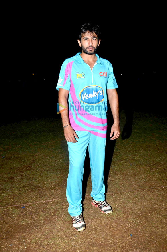 tv celebs snapped at celebrity cricket leagues practice match 13