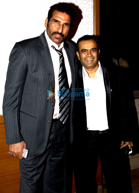 celebs grace golden achiever awards 25