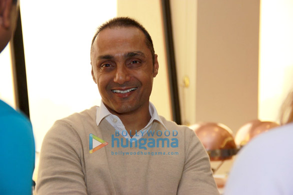 rahul bose at scmm pasta cooking event 8