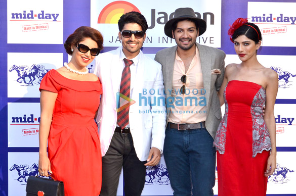 celebs grace the mid day trophy 2015 6