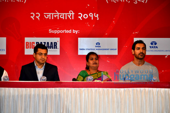 john abraham at the launch of book in search of dignity and justice 5