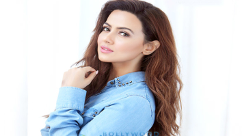 Celebrity Photo Of Sana Khan