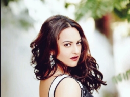 Check out: Sonakshi Sinha auctions her painting to support a good cause