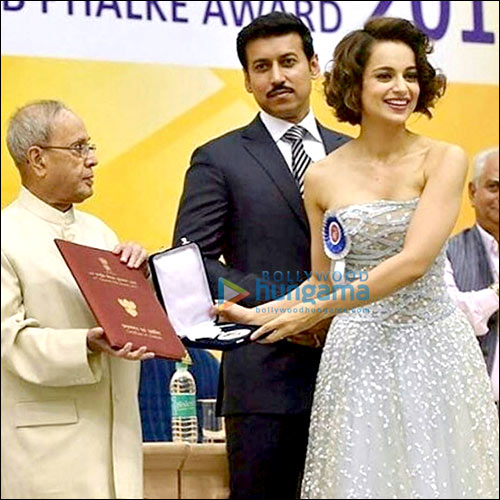 check out amitabh bachchan and kangna ranaut receive the national award 4