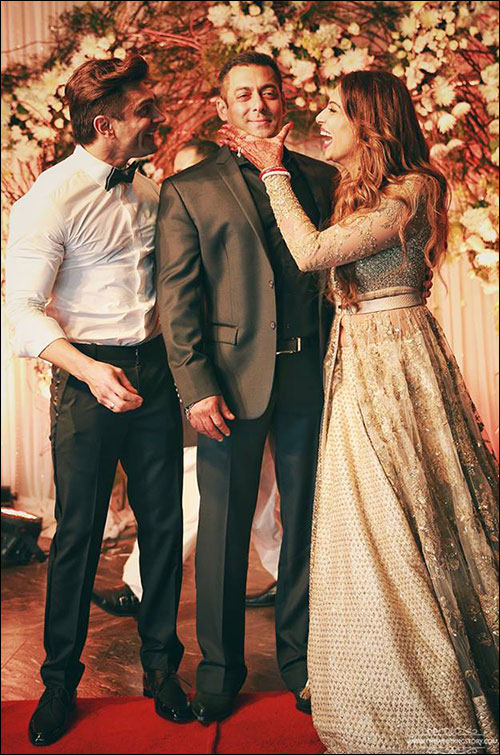 check out inside pics of the star studded reception of bipasha basu and karan singh 4