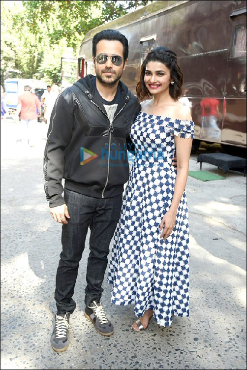 what bollywood stars did this week 1327