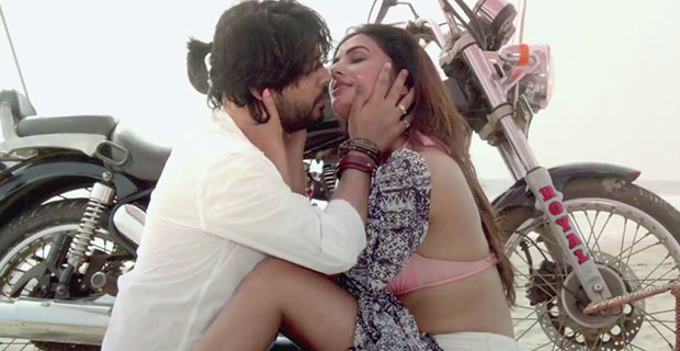 ‘Badtameez’ Featuring Ankit Tiwari & Sonal Chauhan
